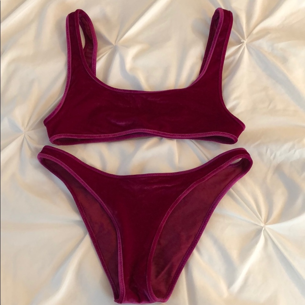 Triangl Mimi Velvet Bikini Size M
